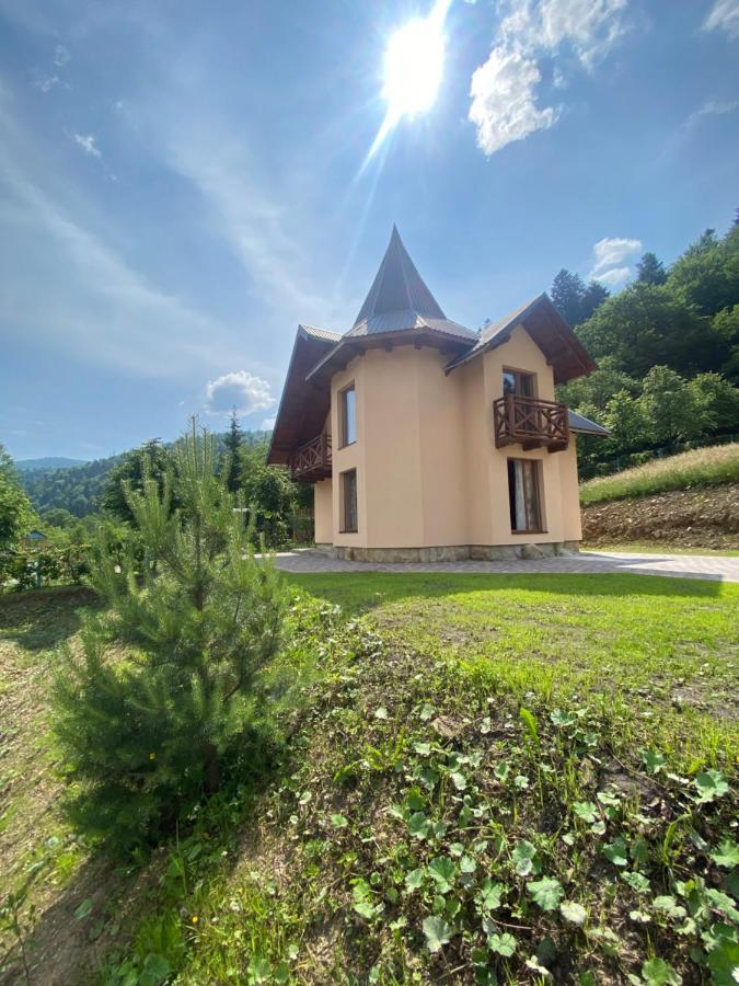 Лучка Villa Mîkulîciîn Exterior foto